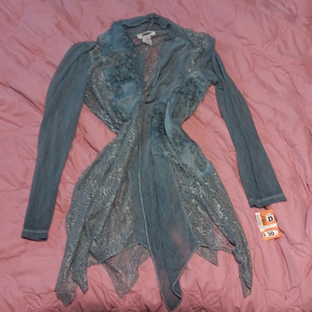 ANIA. A fairy core blouse / cover up